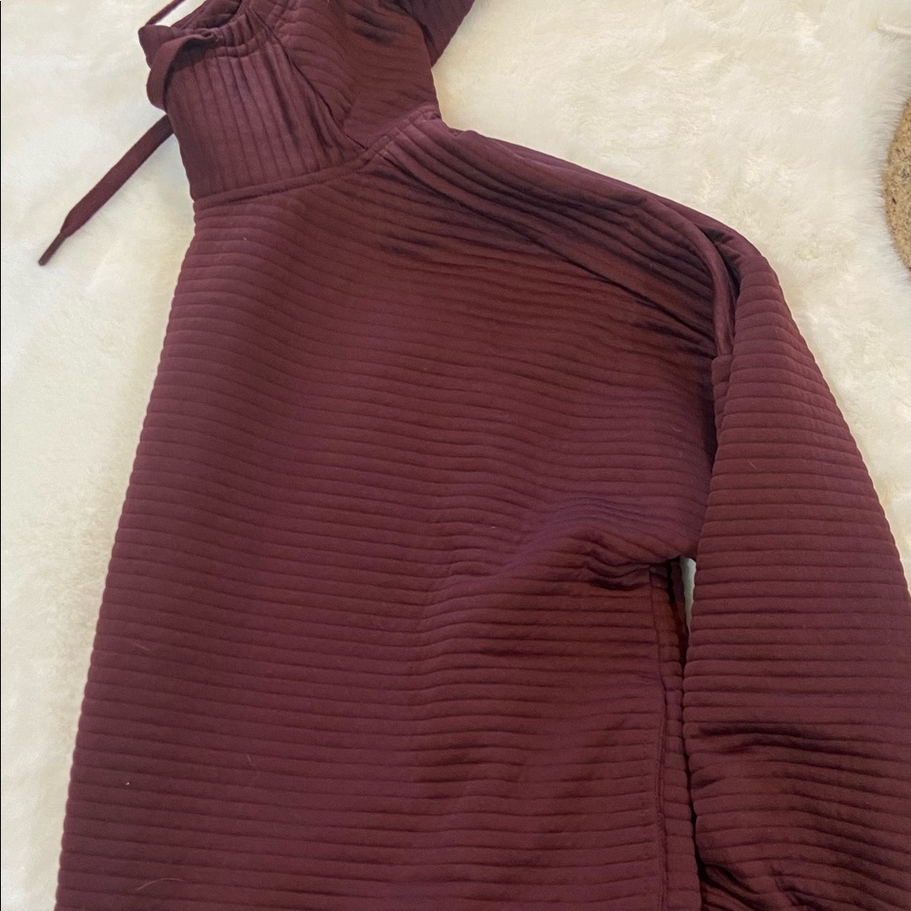 Nike sweatshirt